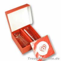 Latte Macchiato Gläser 2er-Geschenkset mit Streuschablone Herz 