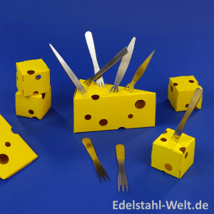 Käse-Würfel aus Karton, ca. 40 x 40 x 40 mm