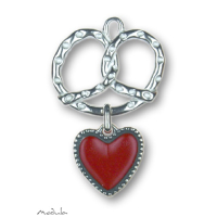 Anhänger Brezel poliert mit Herzform rot - ausverkauft!